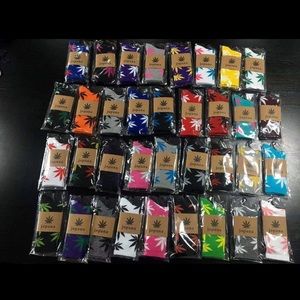 Cannnnnnabis socks